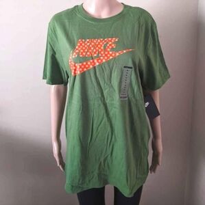 New Nike Green tshirt, men's Medium